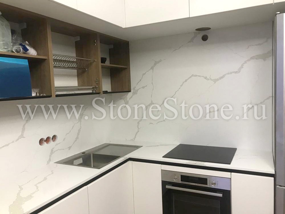 ���������� �� �������������� ����� Technistone Crystal Calacatta Amnis